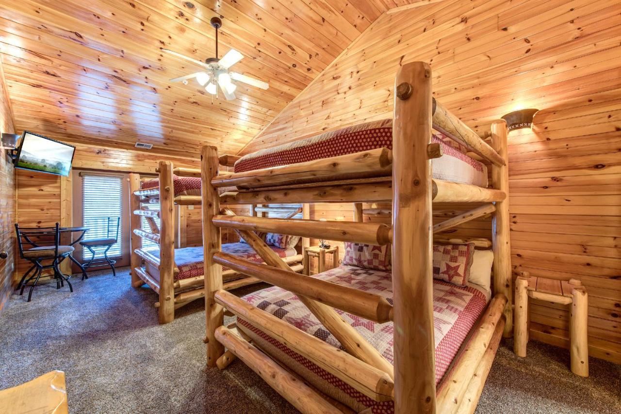 Hemlock Inn Gatlinburg Εξωτερικό φωτογραφία